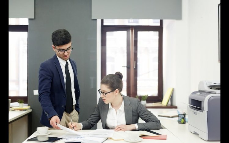 AT&T Ends DEI Programs Amid FCC and Legal Scrutiny