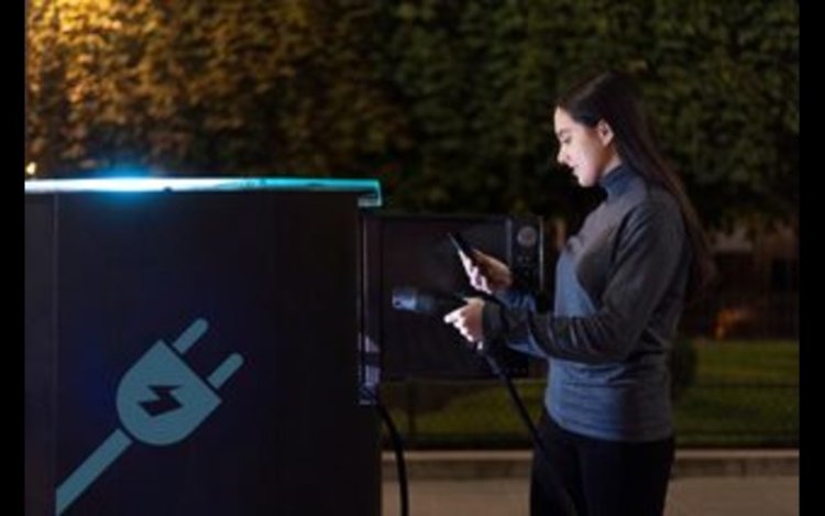 Ford Cancels $6.5Bn LG Energy Battery Deal Amid EV Strategy Shift