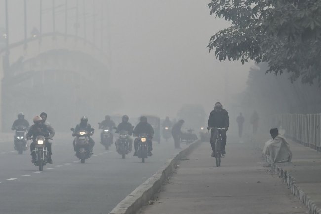 Delhi-NCR Set for Heavy Fog and Cold Nights IMD Warns of Weather Disruptions