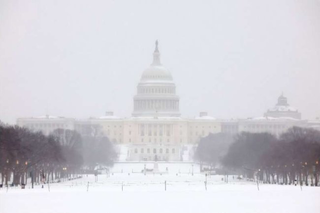 Winter Storm Disrupts Large Parts Of US