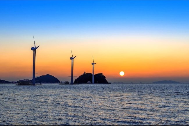 Europe Unites to Build 100 GW Offshore Wind Hub in North Sea