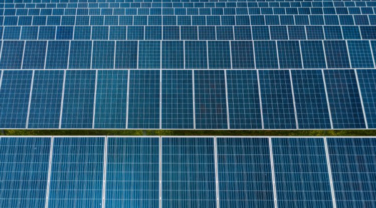 Renewables Surpass Quarter of US Electricity Mix in 2025 Despite Policy Headwinds