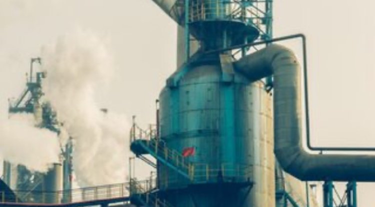 HPCL, ADNOC Gas Sign 10-Year LNG Deal to Boost India-UAE Ties
