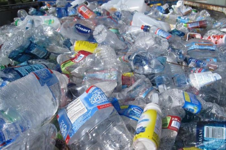 Global Study Reveals Widespread Household Use of Plastic as Fuel
