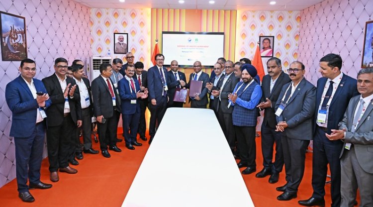 Petronet LNG, Mahanagar Gas Ink 1-yr Deal For Regasified LNG Supply
