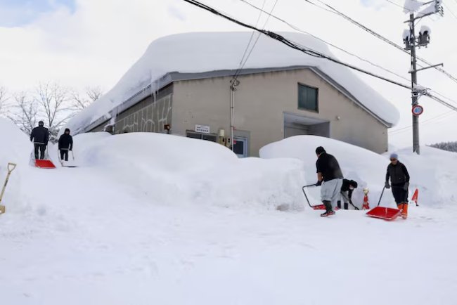 Japan Deploys Troops and Snow Ploughs as Deadly Winter Storms Hit