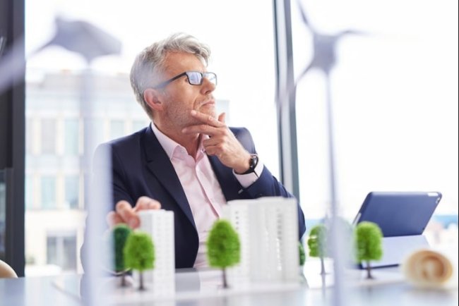 Corporate Clean Energy Deals Fall 10% in 2025