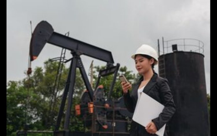 NatWest Eases Fossil Fuel Lending Rules