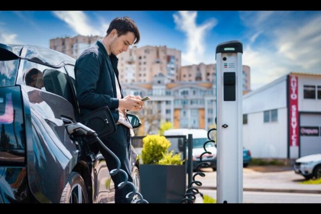 Tata.ev Partners Hopcharge for NCR Doorstep EV Charging