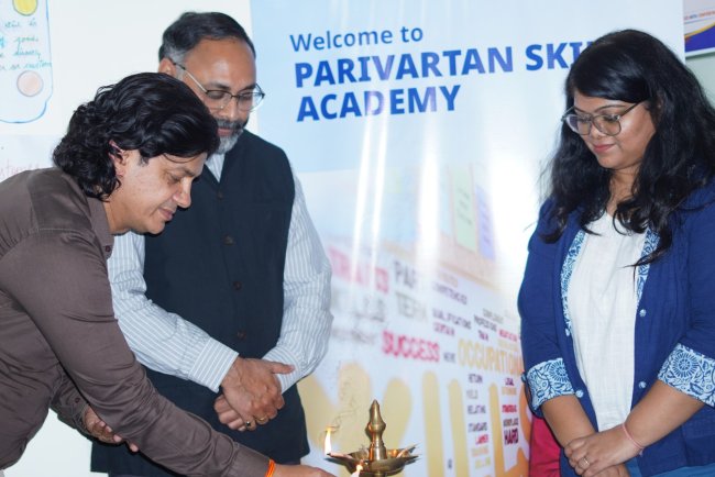 HDFC Bank and Smile Foundation Launch Skilling Centre in Bareilly to Train Youth