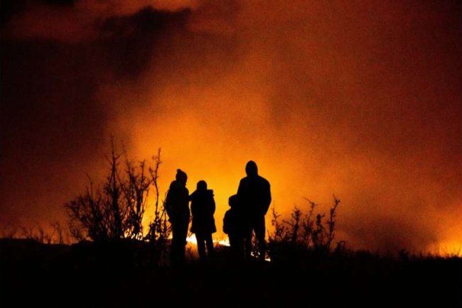 Why AI Cannot Yet Replace Traditional Wildfire Prediction Models