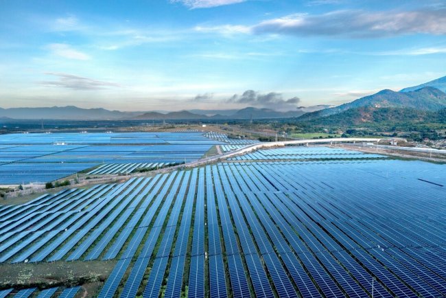 India Approves 2035 Climate Targets With 47% Emissions Intensity Cut