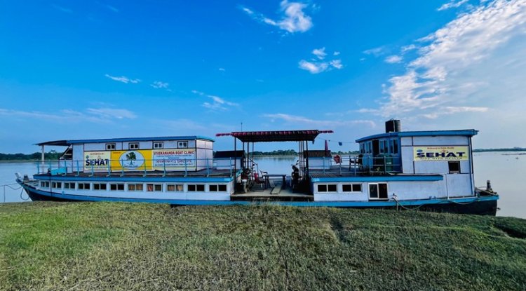 P&G Health Boat Clinic Reaches 20,000 People In Assam’s Brahmaputra River Islands