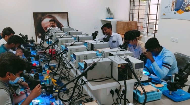 Supertron Electronics Invests In CSR