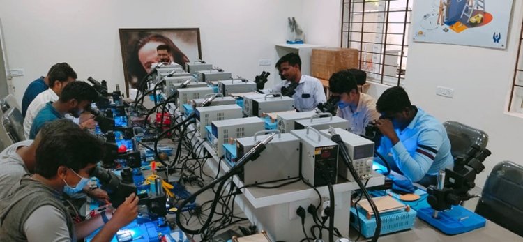 Supertron Electronics Invests In CSR