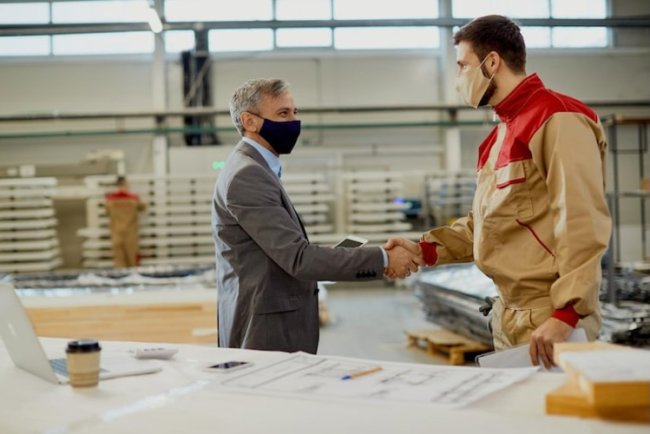 DHL Secures SAF Supply in IAG Cargo Emissions Deal