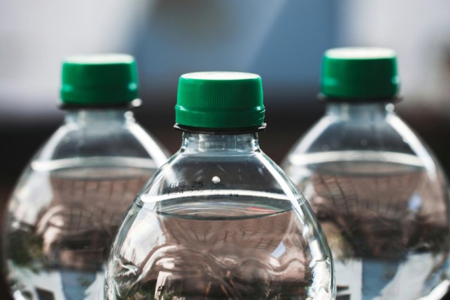Study Finds 1,000 Tonnes Of Microplastics Enter Food And Drinks Each Year