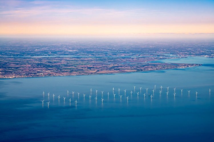 UK Greenhouse Gas Emissions Fall 2% In 2025 As Coal Use Ends