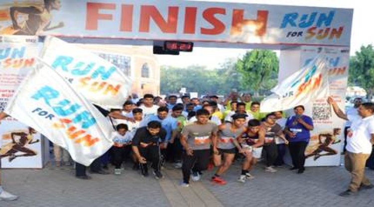 India Marks International Sun Day With Run For Sun, Reports Rooftop Solar Growth