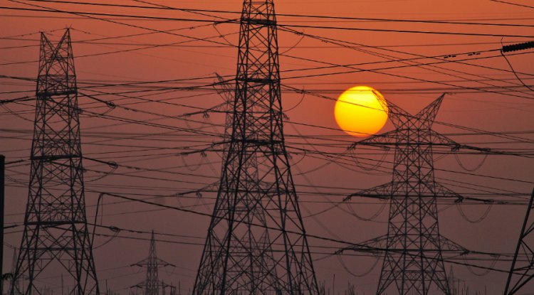 India’s State Energy Firms Could Strengthen Energy Security Through Clean Energy Shift
