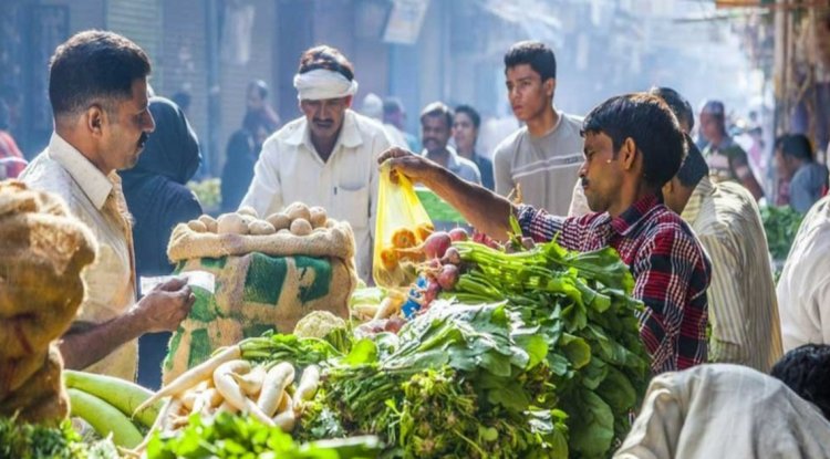 SMILE–SVEP Programme Launched To Support Street Vendors In India