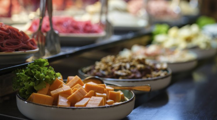 Measuring Food Waste Could Help Hotels Cut Waste By Up To 40%
