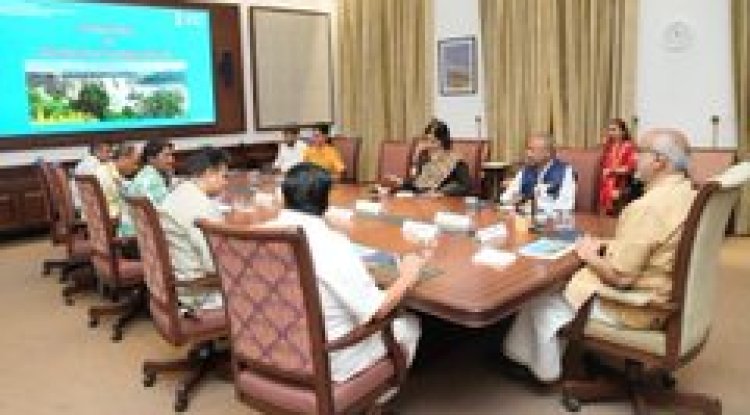 Vice-President Reviews River Linking And Water Conservation Projects