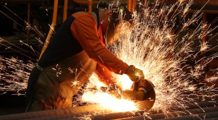 UK Manufacturers Warn High Energy Costs Are Driving Jobs Overseas