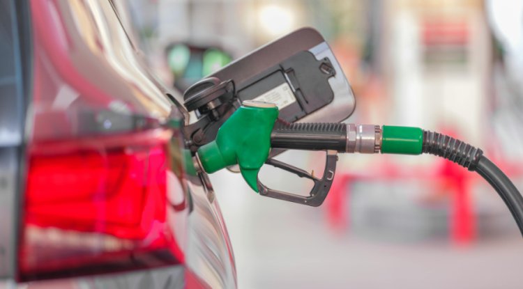 Iran Conflict May Raise Petrol Car Costs Far More Than EV Charging Costs: Report