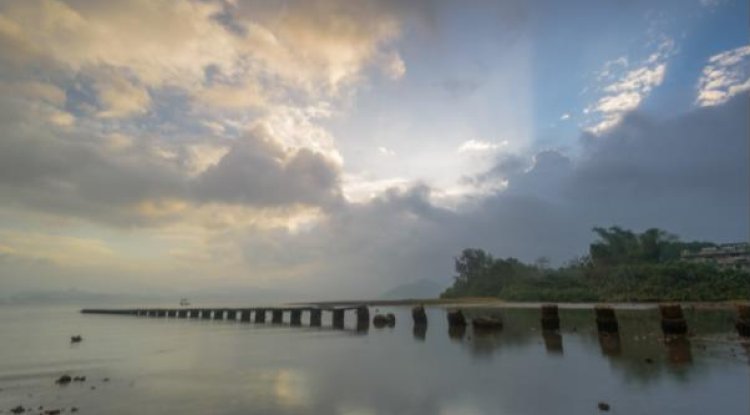 India Faces Extreme Weather Divide as Monsoon Advances and Heatwave Persists