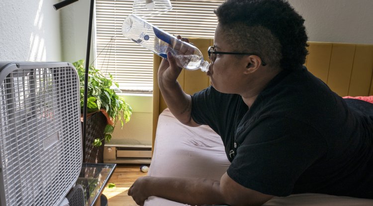 How to Stay Cool During a Heat Wave Without Air Conditioning