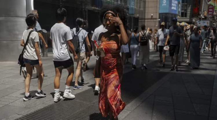 Eastern US Heat Wave Pushes Temperatures Above 100°F Ahead of Holiday Weekend