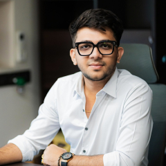 Vatsal Kundalia